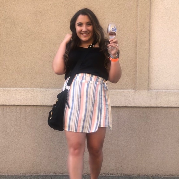 Meet your Posher, Sierra - Picture 5 of 7